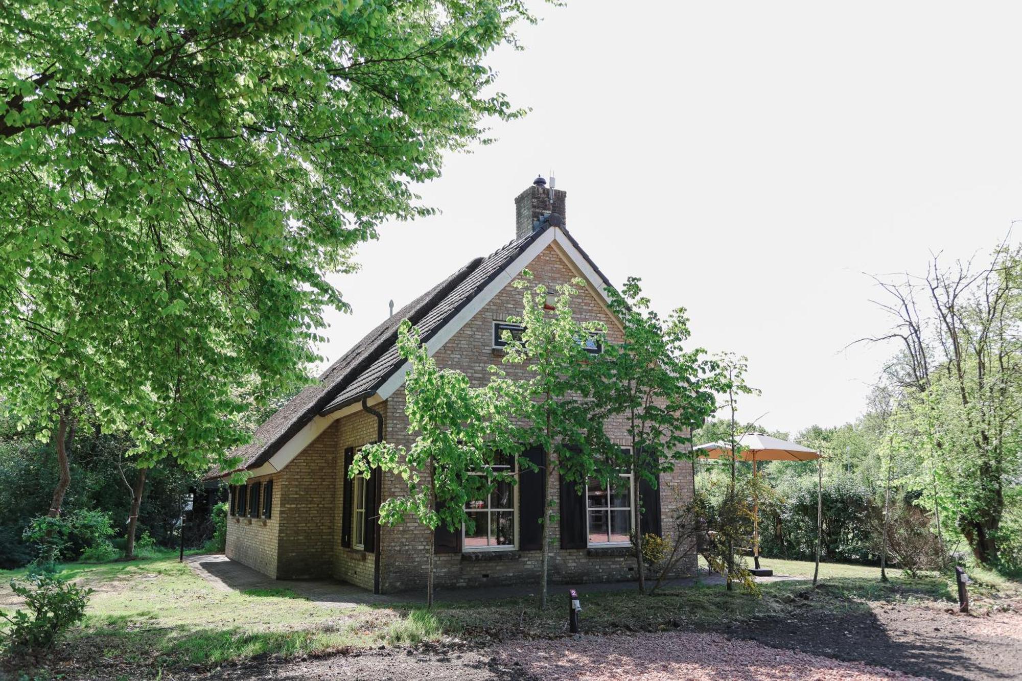 Camping De Reeenwissel Hoogersmilde Buitenkant foto